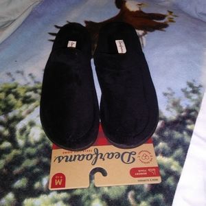 Dearfoam/Mens/slippers/(3 pair)$54/$18 ea.